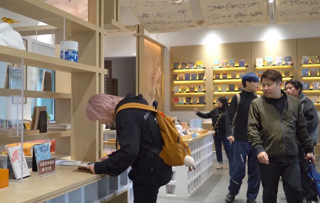 1761017503100764.jpg 640 - 2025-10-21T112211.854.jpg