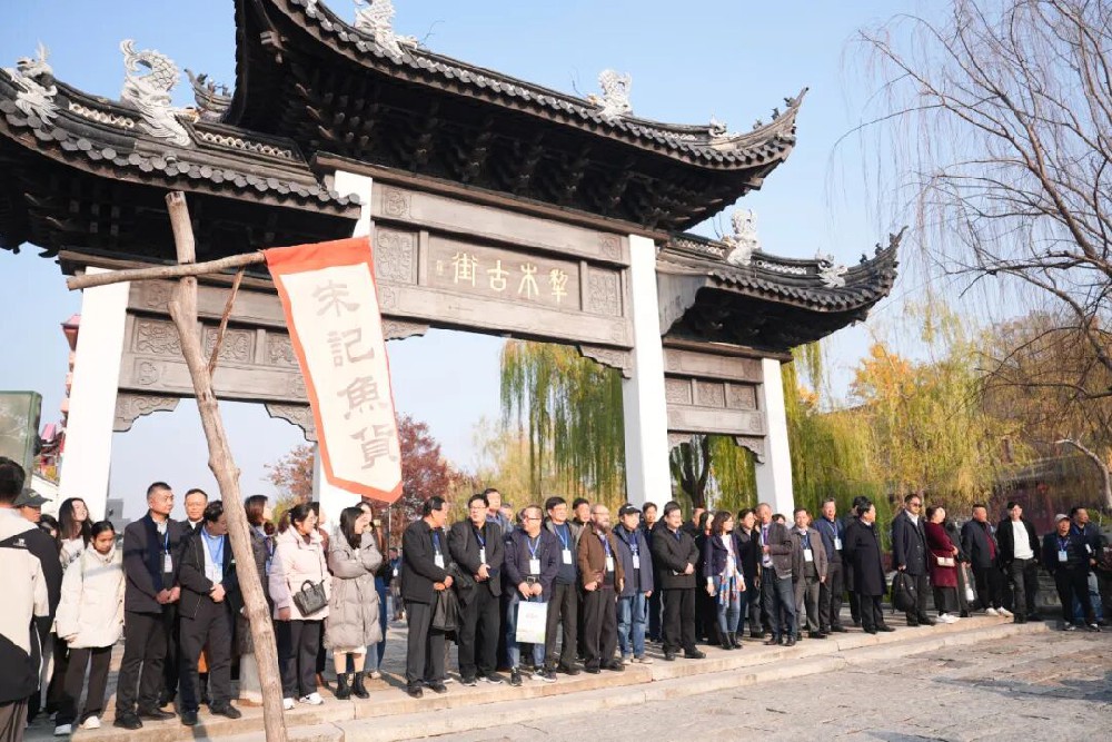 1763949868998114.jpg 640.jpg