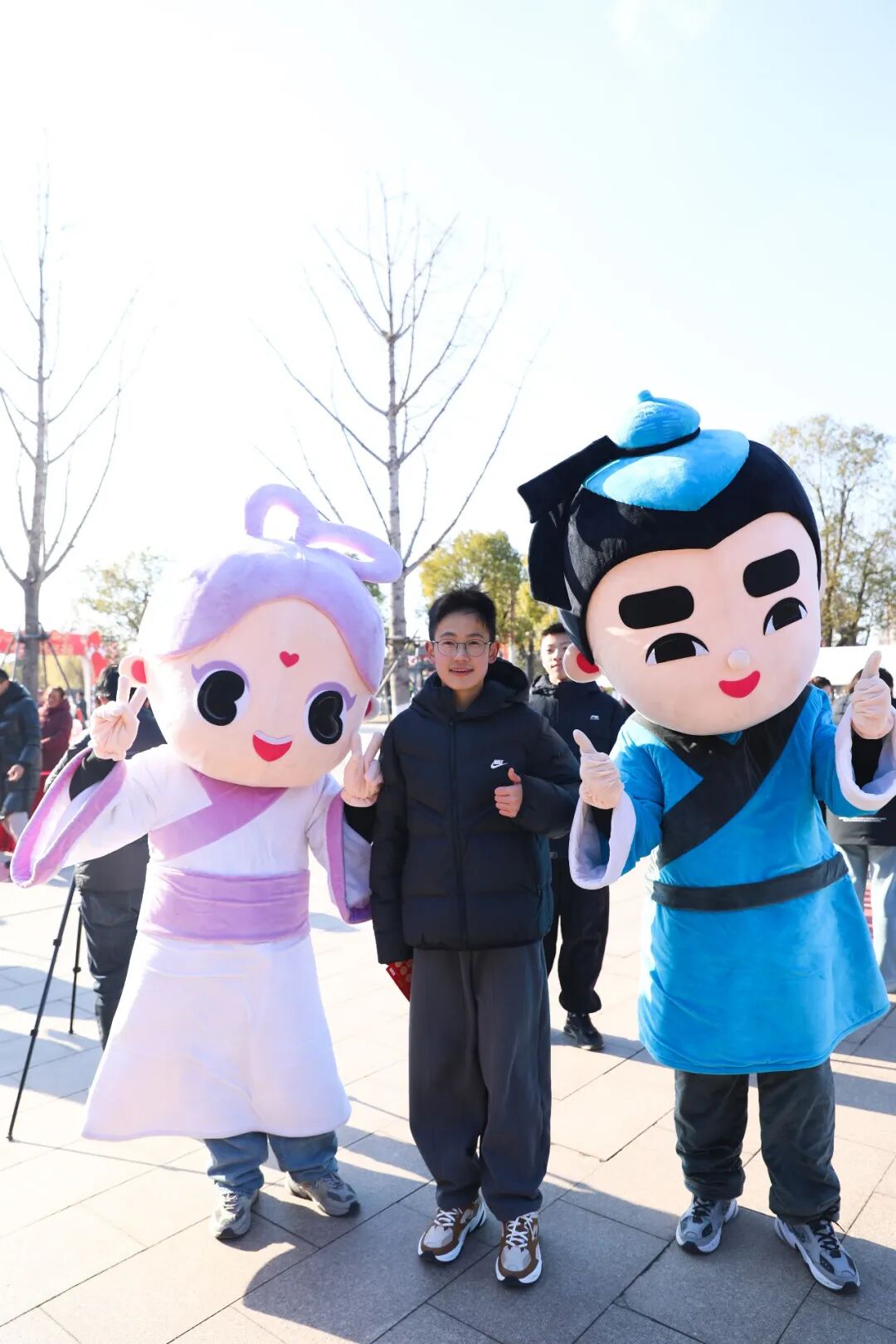 1767931407690495.jpg 640 (6).jpg